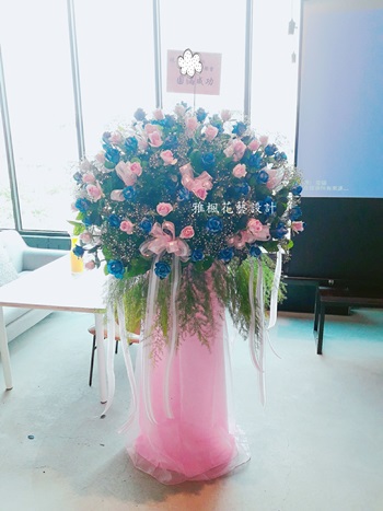 彰化演藝廳鮮花羅馬柱員林花店,南投表演廳外送服務雅楓花藝