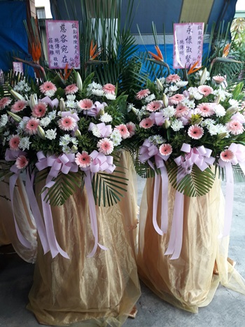 白事花柱田中花店,西螺花店,二林花店往生送花柱價格