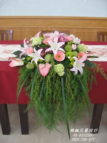 彰化縣溪州鄉花店,祝賀表演成功盆花彰化縣竹塘鄉花店,彰化縣芳苑鄉花店