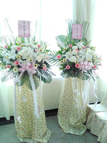 鹿谷花店喪禮花籃，中寮花店，魚池花店朋友母親過世花籃喪禮