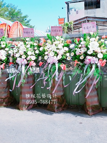 南投縣埔里鎮花店喪事花籃，送花籃到喪宅南投縣國姓鄉花店